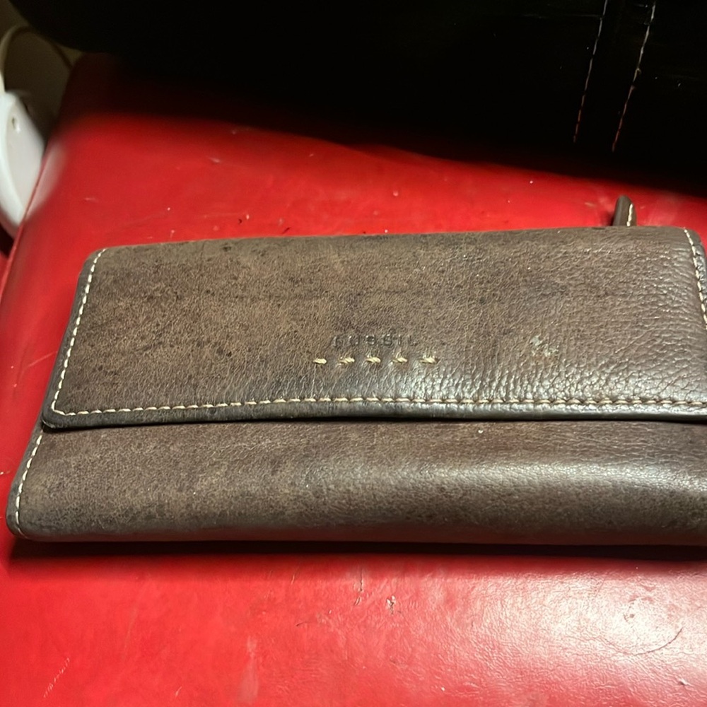 Vintage Genuine Leather Fossil wallet